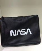 【正品代購】 全新COACH 29290 29291 美國正品代購新款NASA手拿包 可放ipad等隨身物品 超低直購
